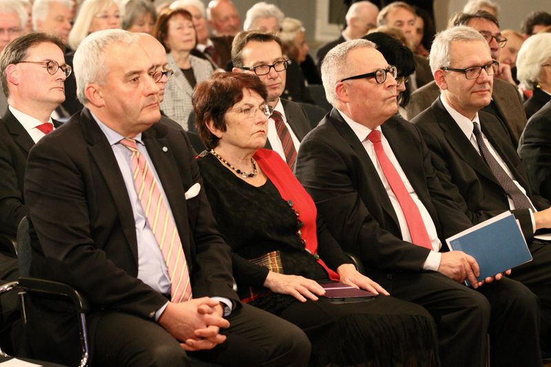 Wissenschaftsminister Ludwig Spaenle, die Ehefrau des Preisträgers Sonja Margolina, Preisträger Karl Schlögel und Kuratoriumsvorsitzender Andreas Wirsching